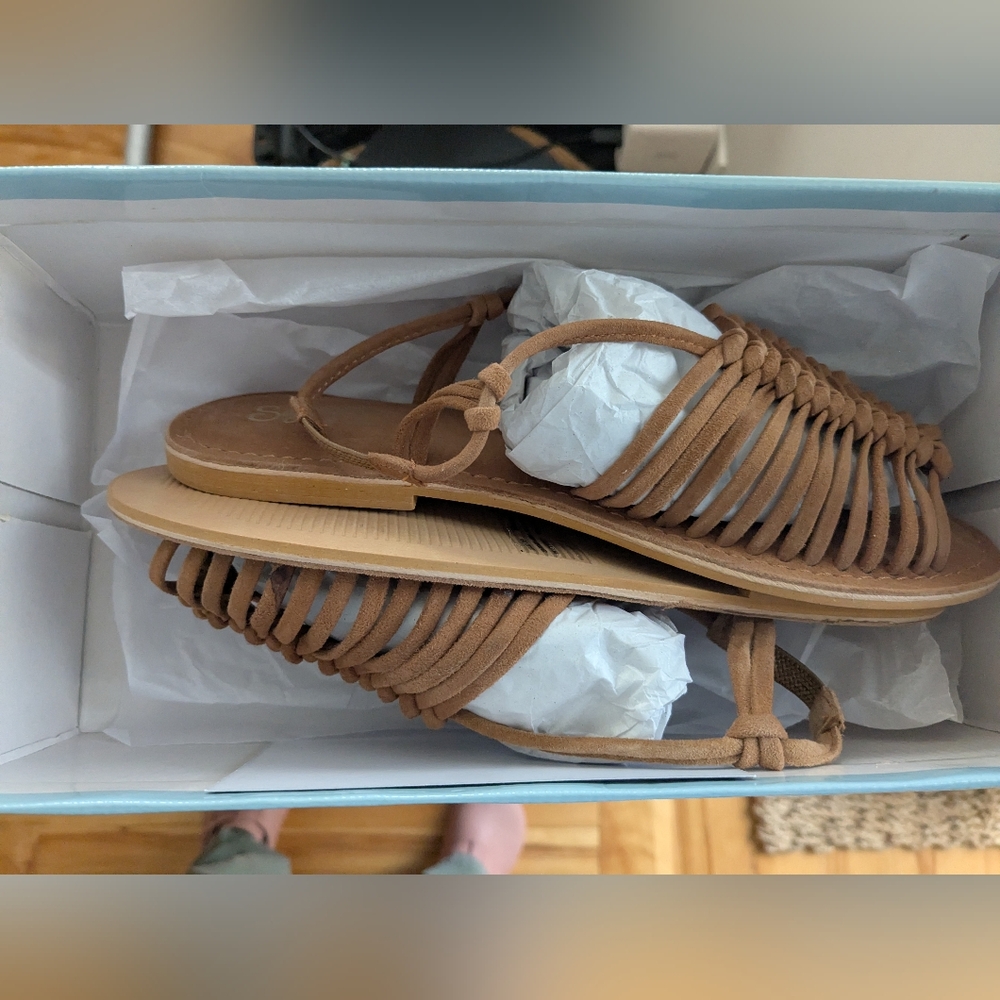 SEYCHELLES | BNIB Beach is Better Suede Sandals